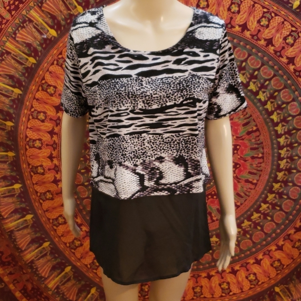 Shannon Ford NY layered animal print top small